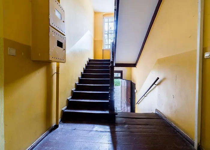 Apartament łąkowa Charming By Bookinghost *