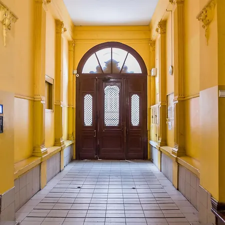 Appartement Lakowa Charming By Bookinghost *